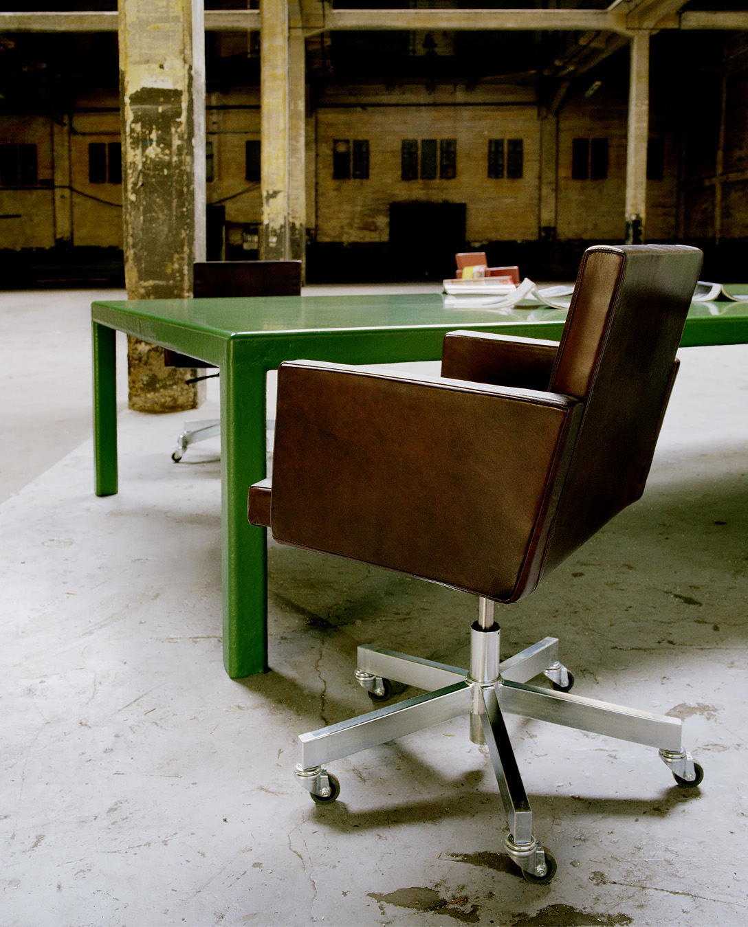 Lensvelt-AVL-Office-Chair-AVL-Workbench-Atelier-van-Lieshout-2
